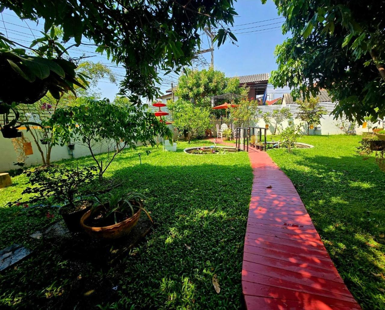 Lamduan Boutique Homestay Чиангмай Екстериор снимка